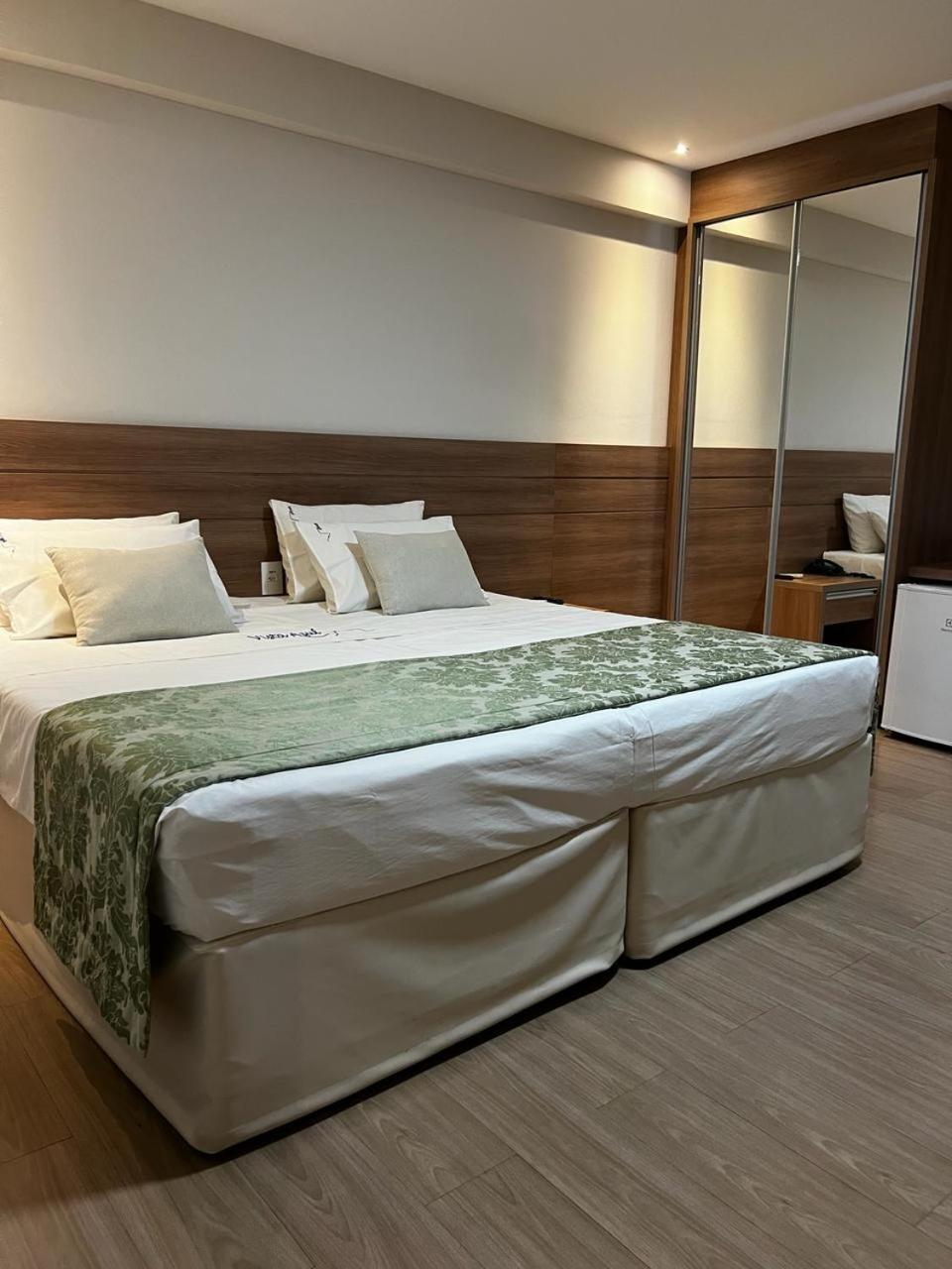 Vista Azul Apart Hotel - Vista Pinheiros Pedra Azul  Eksteriør bilde